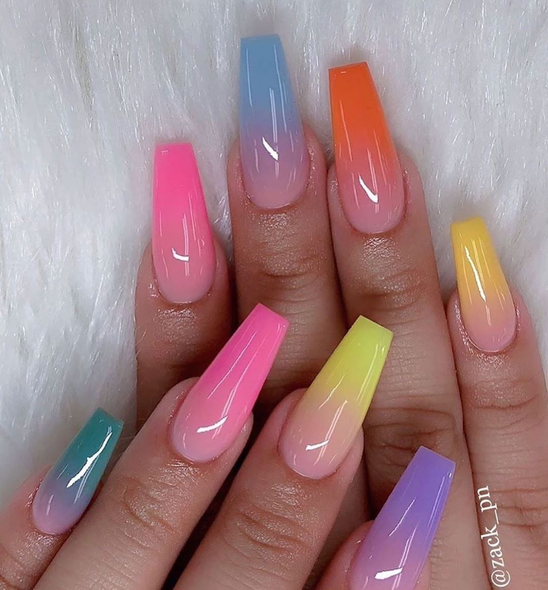 Multi Coloured Ombre Nails | Manicura De Uñas, Uñas De Acrilico Elegantes,  Uñas De Gel Cuadradas