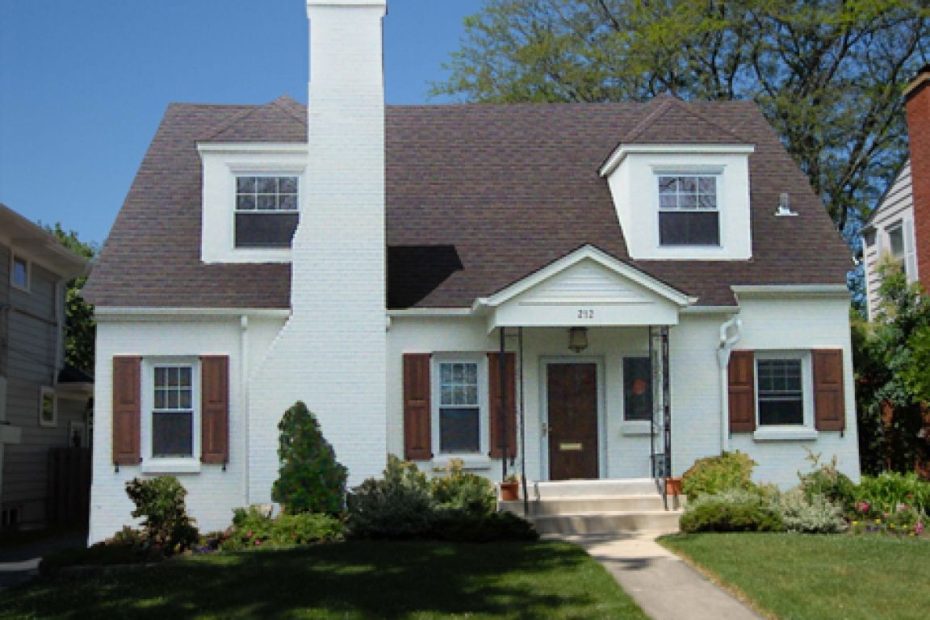 White Brick House With Wood Shutters | Painted Brick House, Brick Exterior  House, Painted White Brick House